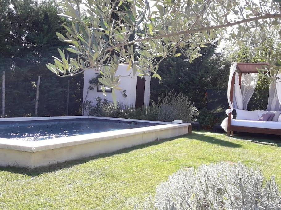 Le Cabanon Tendance Du Luberon Merindol Exterior photo